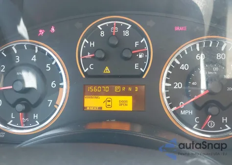 2014 Nissan Armada Platinum z USA, uszkodzony, nr VIN 5N1BA0NF1EN601619